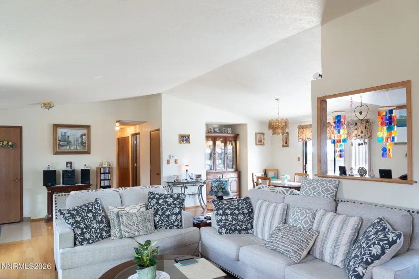 2230 Dakota, Reno, Nevada 89506, 3 Bedrooms Bedrooms, ,2 BathroomsBathrooms,Residential,Residential,Dakota,260000909