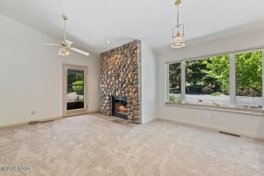 3618 Hemlock, Reno, Nevada 89509, 4 Bedrooms Bedrooms, ,2 BathroomsBathrooms,Residential,Residential,Hemlock,250053966