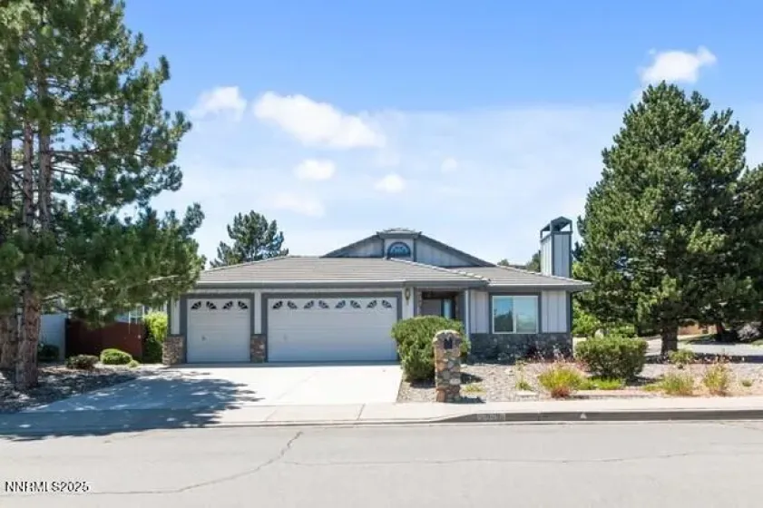 3618 Hemlock, Reno, Nevada 89509, 4 Bedrooms Bedrooms, ,2 BathroomsBathrooms,Residential,Residential,Hemlock,250053966