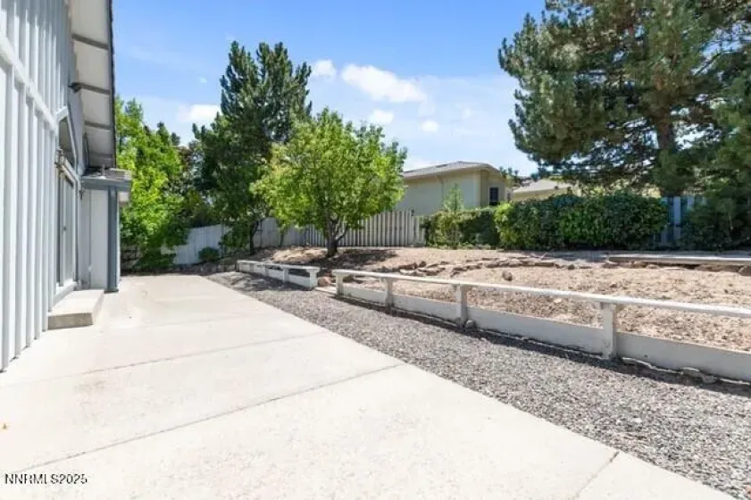 3618 Hemlock, Reno, Nevada 89509, 4 Bedrooms Bedrooms, ,2 BathroomsBathrooms,Residential,Residential,Hemlock,250053966