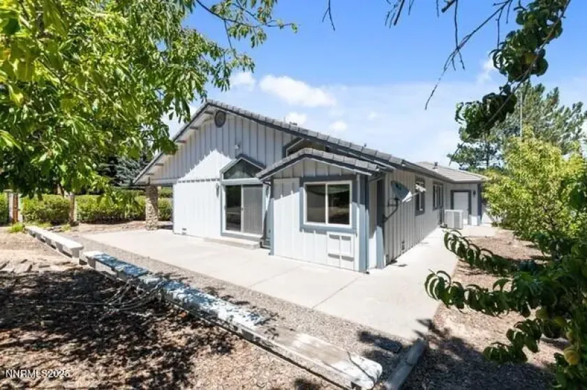 3618 Hemlock, Reno, Nevada 89509, 4 Bedrooms Bedrooms, ,2 BathroomsBathrooms,Residential,Residential,Hemlock,250053966