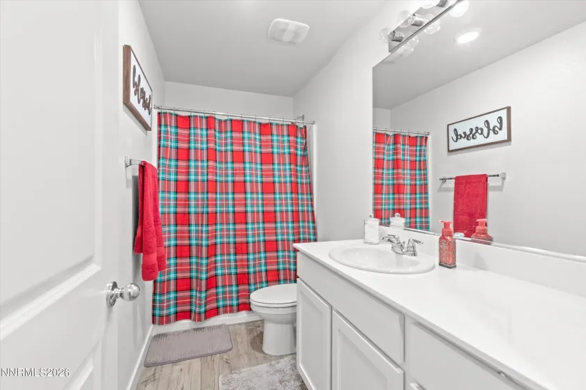 8803 Sky Wind, Reno, Nevada 89506, 4 Bedrooms Bedrooms, ,3 BathroomsBathrooms,Residential,Residential,Sky Wind,260000918