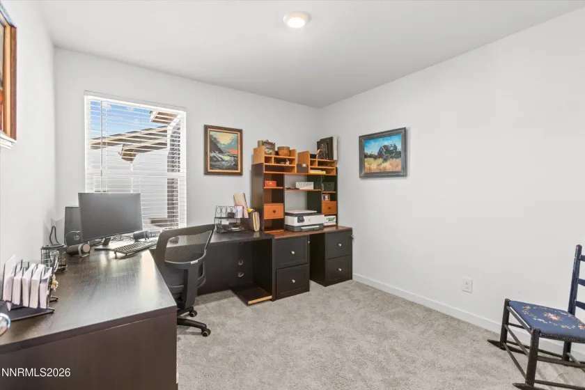 8803 Sky Wind, Reno, Nevada 89506, 4 Bedrooms Bedrooms, ,3 BathroomsBathrooms,Residential,Residential,Sky Wind,260000918