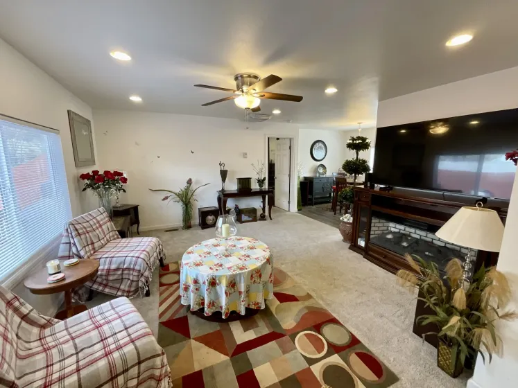 451 Canyon Way #68, Sparks, Nevada 89523, 3 Bedrooms Bedrooms, 10 Rooms Rooms,2 BathroomsBathrooms,Manufactured,Residential,Canyon,260000922