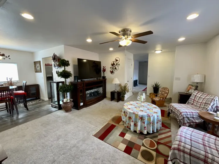 451 Canyon Way #68, Sparks, Nevada 89523, 3 Bedrooms Bedrooms, 10 Rooms Rooms,2 BathroomsBathrooms,Manufactured,Residential,Canyon,260000922