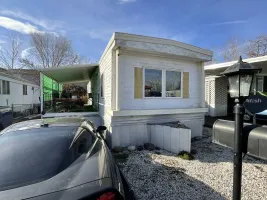 322 Lucky Ln, Reno, Nevada 89502, 2 Bedrooms Bedrooms, 10 Rooms Rooms,1 BathroomBathrooms,Manufactured,Residential,Lucky,260000923