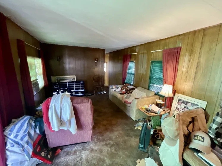 322 Lucky Ln, Reno, Nevada 89502, 2 Bedrooms Bedrooms, 10 Rooms Rooms,1 BathroomBathrooms,Manufactured,Residential,Lucky,260000923