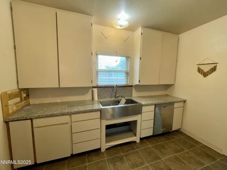 77 Lay, Winnemucca, Nevada 89445, 3 Bedrooms Bedrooms, ,1 BathroomBathrooms,Residential,Residential,Lay,250051701