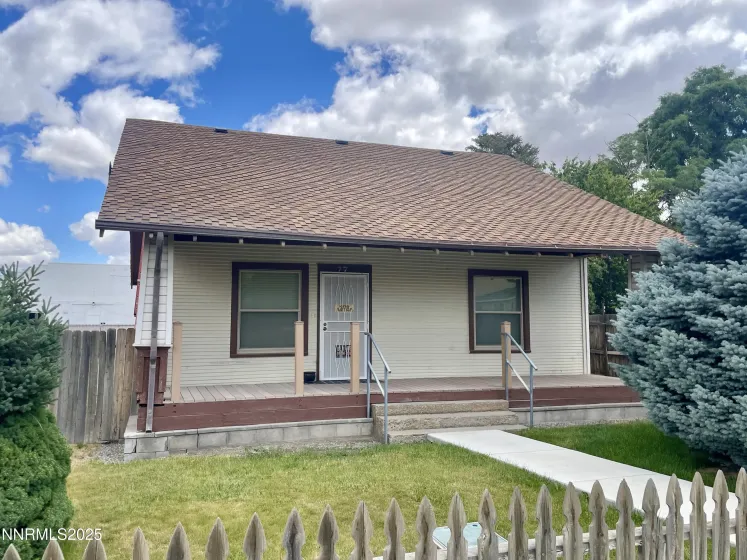 77 Lay, Winnemucca, Nevada 89445, 3 Bedrooms Bedrooms, ,1 BathroomBathrooms,Residential,Residential,Lay,250051701