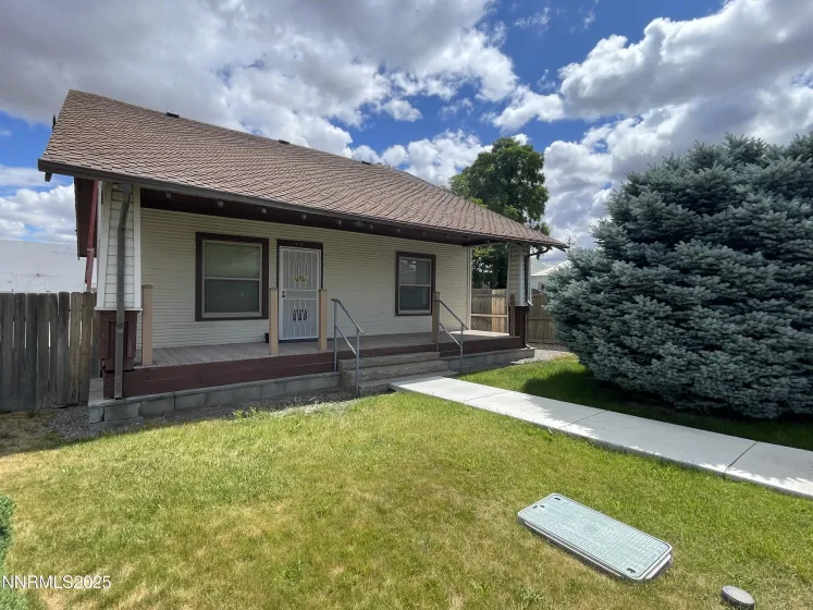 77 Lay, Winnemucca, Nevada 89445, 3 Bedrooms Bedrooms, ,1 BathroomBathrooms,Residential,Residential,Lay,250051701