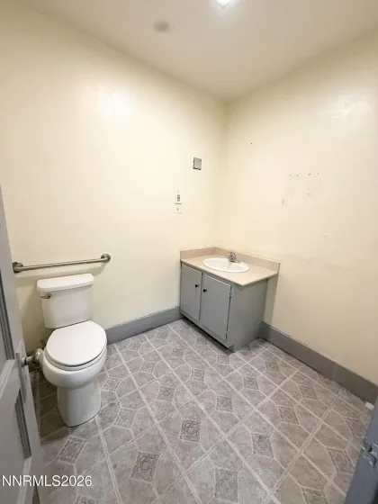 145 Main, Fernley, Nevada 89408, ,Commercial Lease,Manufactured,Main,260000923