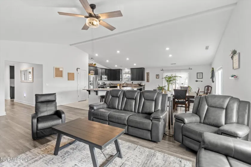 7400 Hundred Acre, Reno, Nevada 89506, 4 Bedrooms Bedrooms, ,3 BathroomsBathrooms,Residential,Residential,Hundred Acre,260000927