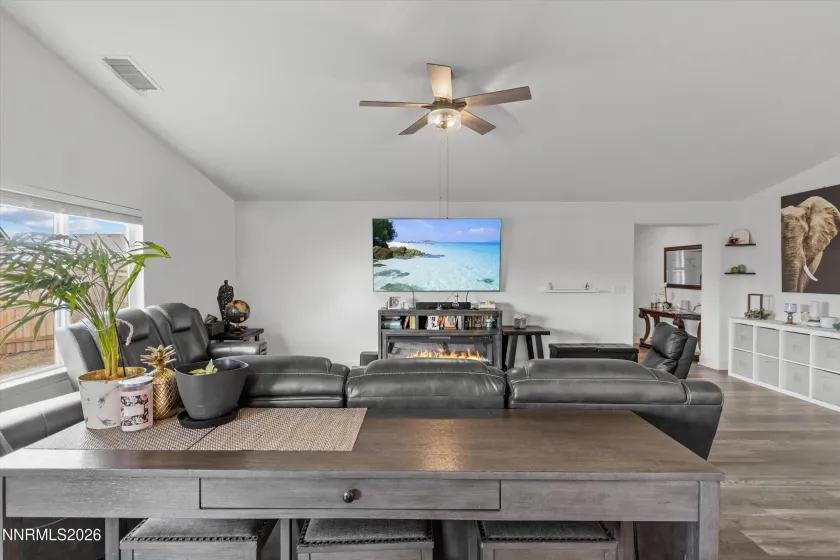 7400 Hundred Acre, Reno, Nevada 89506, 4 Bedrooms Bedrooms, ,3 BathroomsBathrooms,Residential,Residential,Hundred Acre,260000927