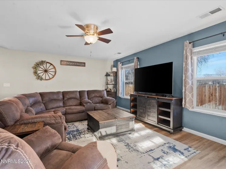 1335 Sherman, Fallon, Nevada 89406, 3 Bedrooms Bedrooms, ,2 BathroomsBathrooms,Residential,Residential,Sherman,260000930