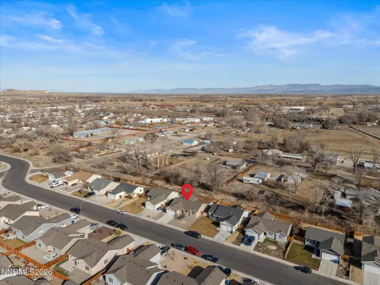 1335 Sherman, Fallon, Nevada 89406, 3 Bedrooms Bedrooms, ,2 BathroomsBathrooms,Residential,Residential,Sherman,260000930