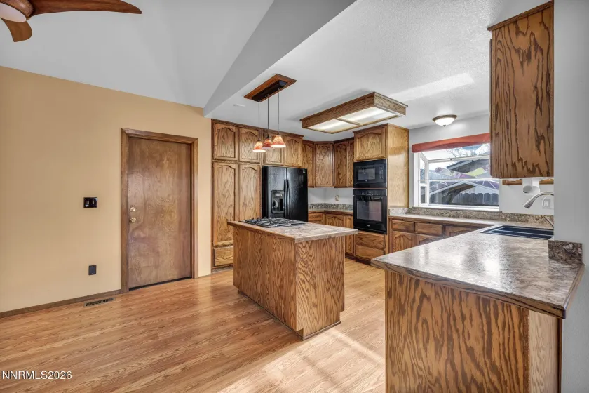 614 Patricia, Gardnerville, Nevada 89460, 3 Bedrooms Bedrooms, ,2 BathroomsBathrooms,Residential,Residential,Patricia,260000933