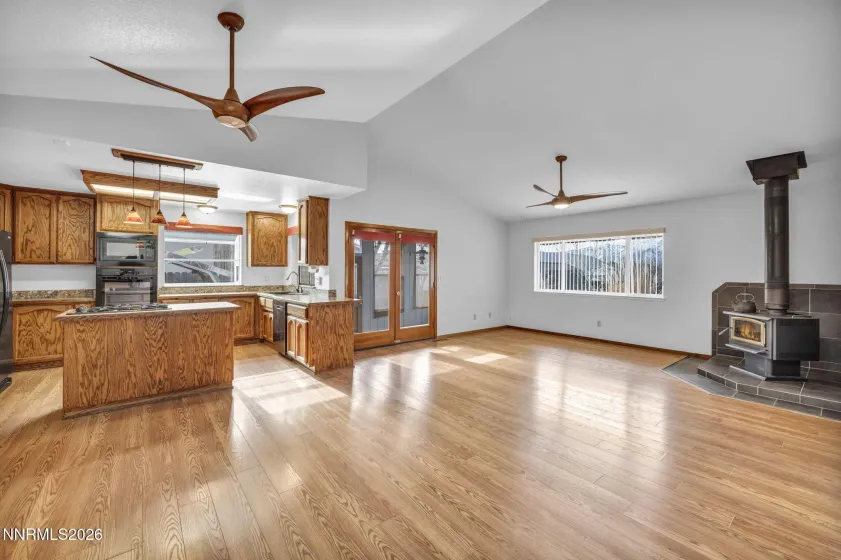 614 Patricia, Gardnerville, Nevada 89460, 3 Bedrooms Bedrooms, ,2 BathroomsBathrooms,Residential,Residential,Patricia,260000933