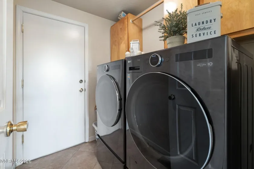 1695 Atlantic, Sparks, Nevada 89434, 3 Bedrooms Bedrooms, ,2 BathroomsBathrooms,Residential,Residential,Atlantic,260000937