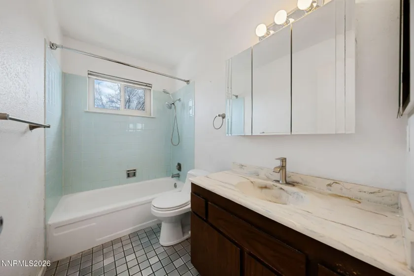 2720 Judith, Reno, Nevada 89503, 3 Bedrooms Bedrooms, ,2 BathroomsBathrooms,Residential,Residential,Judith,260000942