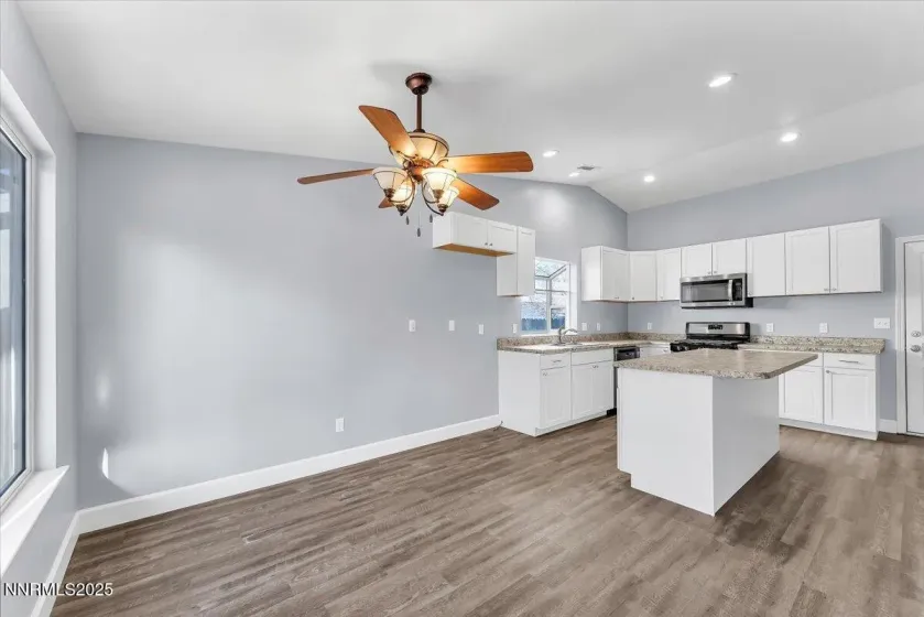 539 Rawe Peak, Dayton, Nevada 89403, 4 Bedrooms Bedrooms, ,2 BathroomsBathrooms,Residential,Residential,Rawe Peak,250052215