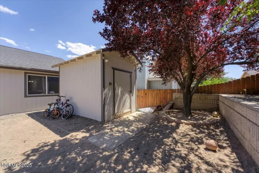 539 Rawe Peak, Dayton, Nevada 89403, 4 Bedrooms Bedrooms, ,2 BathroomsBathrooms,Residential,Residential,Rawe Peak,250052215