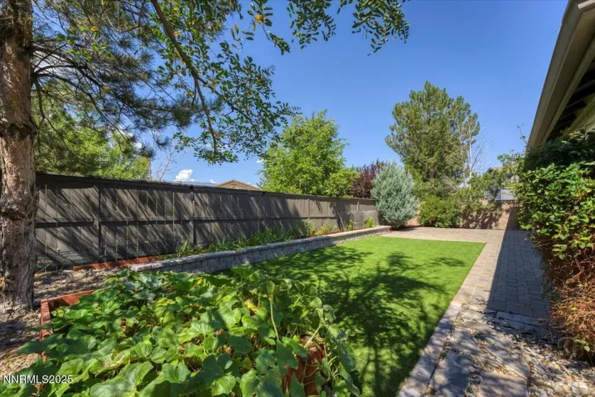 530 Alydar, Reno, Nevada 89521, 4 Bedrooms Bedrooms, ,3 BathroomsBathrooms,Residential,Residential,Alydar,250055430