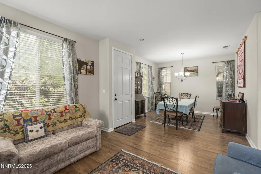 6636 Latour, Sparks, Nevada 89436, 4 Bedrooms Bedrooms, ,4 BathroomsBathrooms,Residential,Residential,Latour,260000954