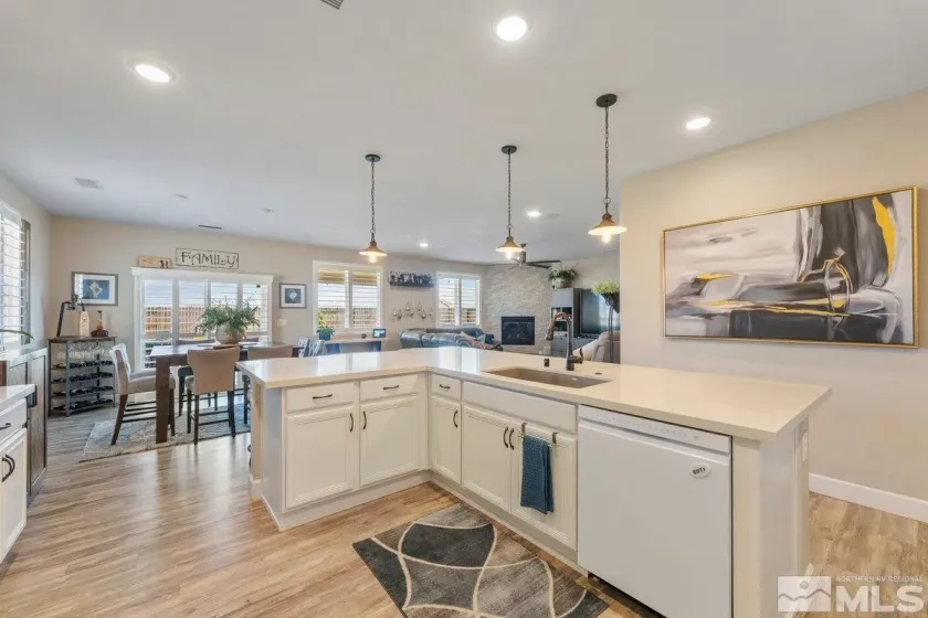 477 Scenic Ridge, Reno, Nevada 89506, 3 Bedrooms Bedrooms, ,2 BathroomsBathrooms,Residential,Residential,Scenic Ridge,250055296