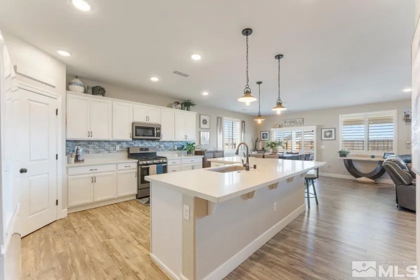 477 Scenic Ridge, Reno, Nevada 89506, 3 Bedrooms Bedrooms, ,2 BathroomsBathrooms,Residential,Residential,Scenic Ridge,250055296