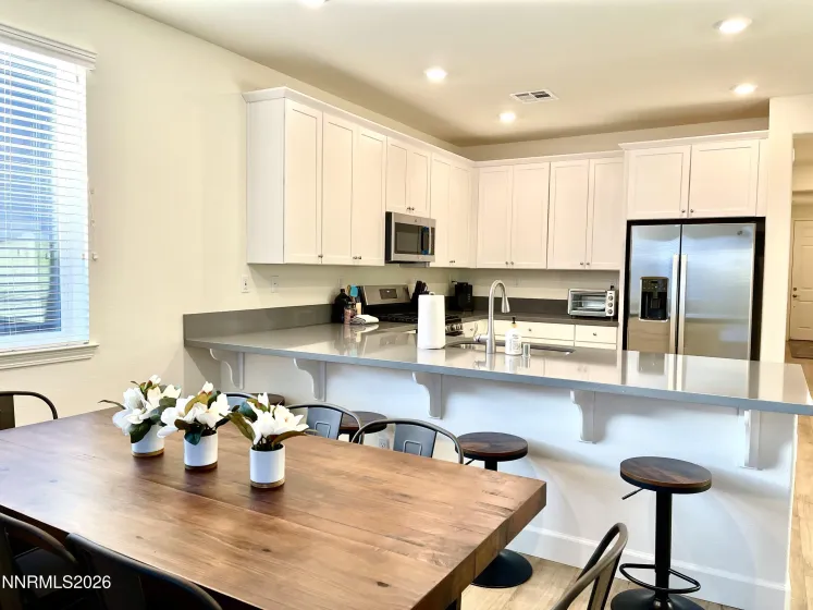 1993 Zidane, Sparks, Nevada 89436, 4 Bedrooms Bedrooms, ,3 BathroomsBathrooms,Residential,Residential,Zidane,260000956