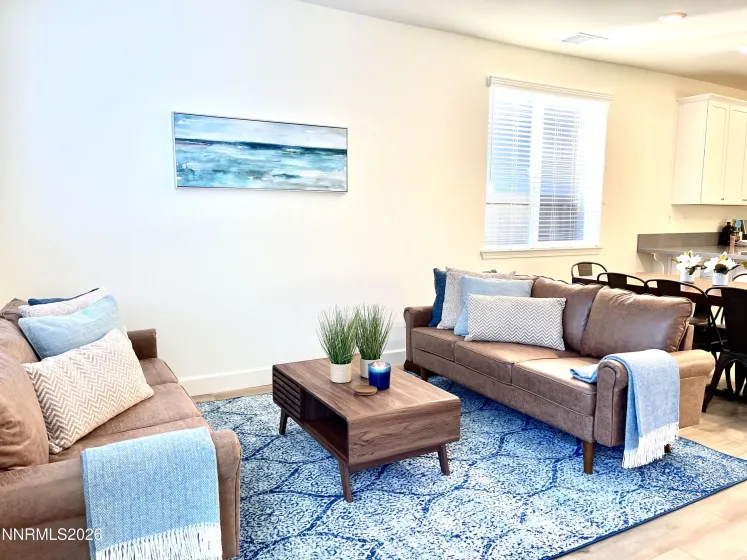 1993 Zidane, Sparks, Nevada 89436, 4 Bedrooms Bedrooms, ,3 BathroomsBathrooms,Residential,Residential,Zidane,260000956