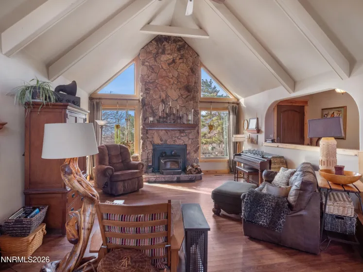 1880 Franklin, Carson City, Nevada 89706, 5 Bedrooms Bedrooms, ,3 BathroomsBathrooms,Residential,Residential,Franklin,260000958