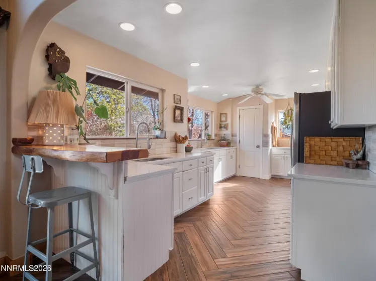 1880 Franklin, Carson City, Nevada 89706, 5 Bedrooms Bedrooms, ,3 BathroomsBathrooms,Residential,Residential,Franklin,260000958