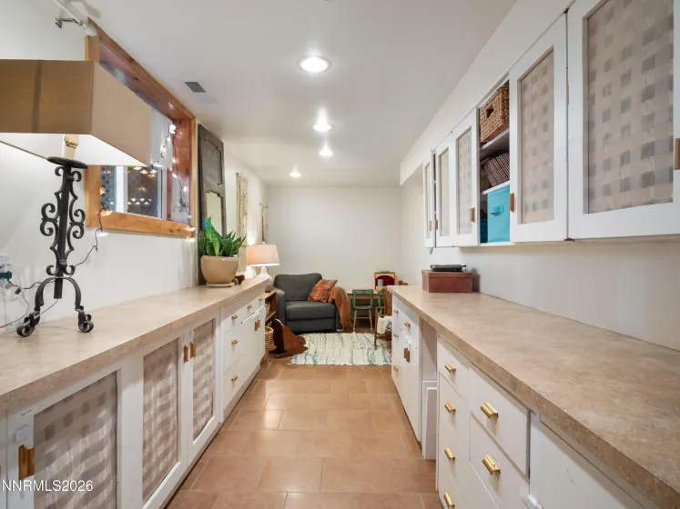 1880 Franklin, Carson City, Nevada 89706, 5 Bedrooms Bedrooms, ,3 BathroomsBathrooms,Residential,Residential,Franklin,260000958