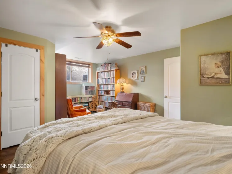 1880 Franklin, Carson City, Nevada 89706, 5 Bedrooms Bedrooms, ,3 BathroomsBathrooms,Residential,Residential,Franklin,260000958