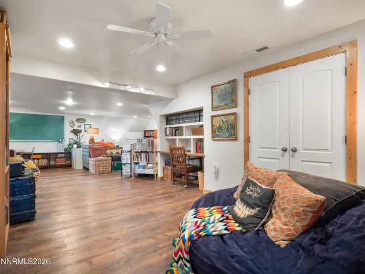 1880 Franklin, Carson City, Nevada 89706, 5 Bedrooms Bedrooms, ,3 BathroomsBathrooms,Residential,Residential,Franklin,260000958