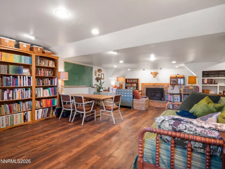 1880 Franklin, Carson City, Nevada 89706, 5 Bedrooms Bedrooms, ,3 BathroomsBathrooms,Residential,Residential,Franklin,260000958