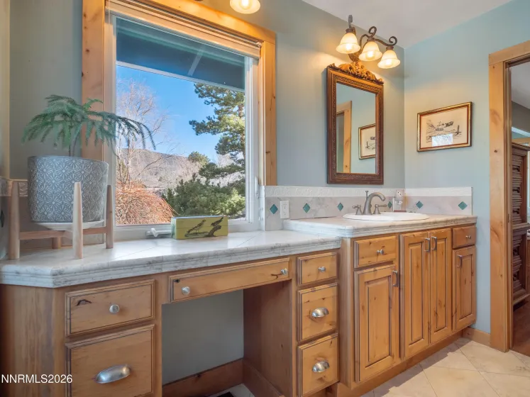 1880 Franklin, Carson City, Nevada 89706, 5 Bedrooms Bedrooms, ,3 BathroomsBathrooms,Residential,Residential,Franklin,260000958