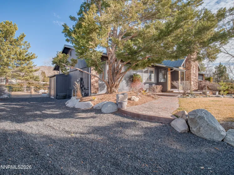 1880 Franklin, Carson City, Nevada 89706, 5 Bedrooms Bedrooms, ,3 BathroomsBathrooms,Residential,Residential,Franklin,260000958