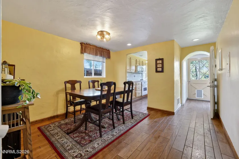 1464 Mark Twain, Reno, Nevada 89509, 3 Bedrooms Bedrooms, ,2 BathroomsBathrooms,Residential,Residential,Mark Twain,260000959