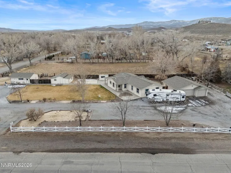 1125 Truckee, Fernley, Nevada 89408, 4 Bedrooms Bedrooms, ,2 BathroomsBathrooms,Residential,Residential,Truckee,260000960