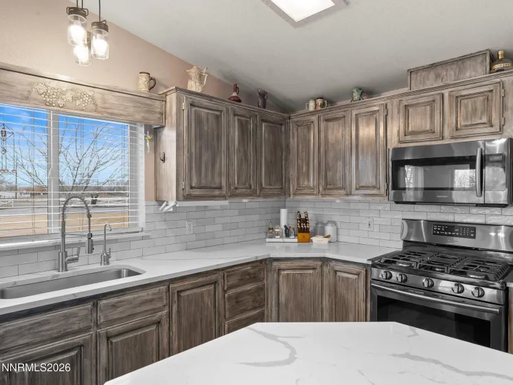 1125 Truckee, Fernley, Nevada 89408, 4 Bedrooms Bedrooms, ,2 BathroomsBathrooms,Residential,Residential,Truckee,260000960