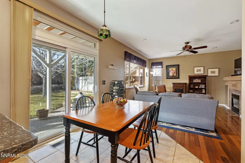 10005 Grosse Point, Reno, Nevada 89506, 3 Bedrooms Bedrooms, ,3 BathroomsBathrooms,Residential,Residential,Grosse Point,260000961