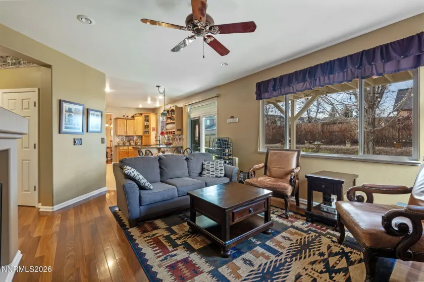 10005 Grosse Point, Reno, Nevada 89506, 3 Bedrooms Bedrooms, ,3 BathroomsBathrooms,Residential,Residential,Grosse Point,260000961