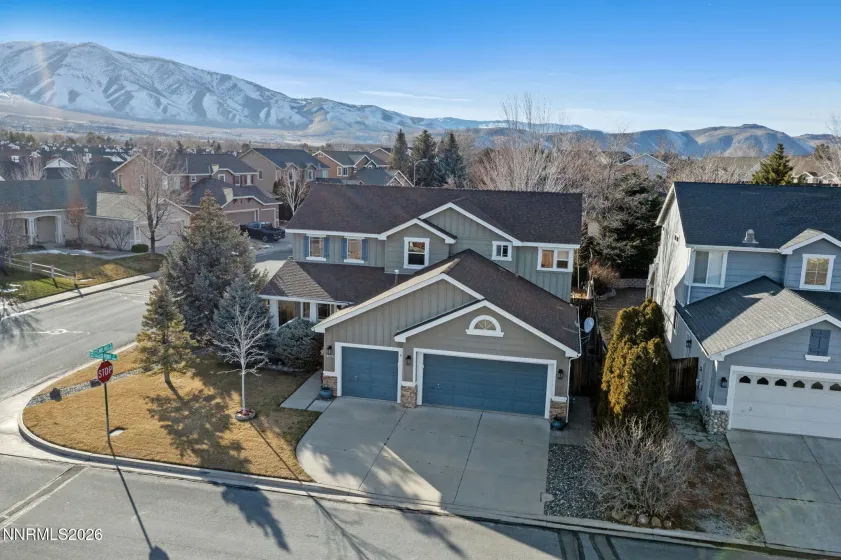 10005 Grosse Point, Reno, Nevada 89506, 3 Bedrooms Bedrooms, ,3 BathroomsBathrooms,Residential,Residential,Grosse Point,260000961