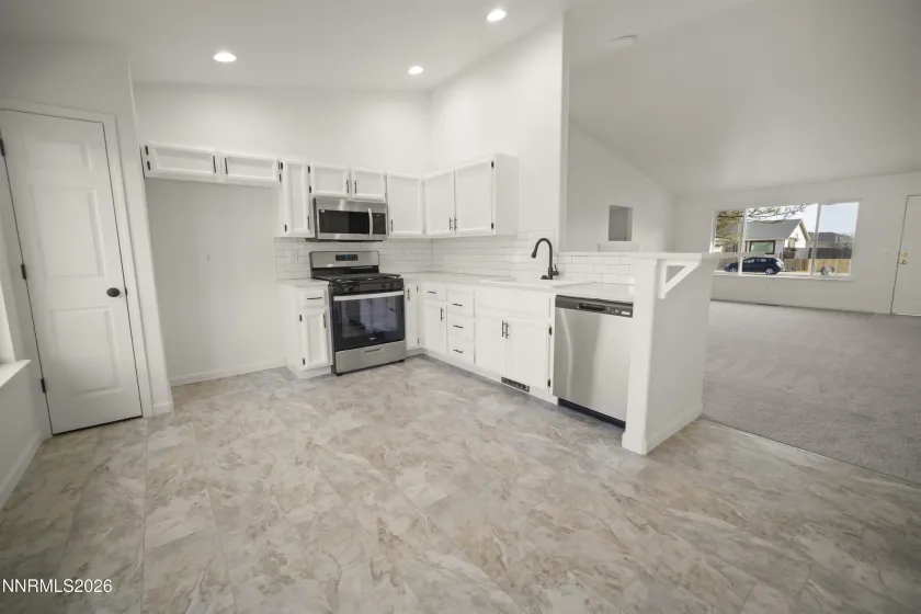 911 Jessica, Fernley, Nevada 89408, 4 Bedrooms Bedrooms, ,2 BathroomsBathrooms,Residential,Residential,Jessica,260000964