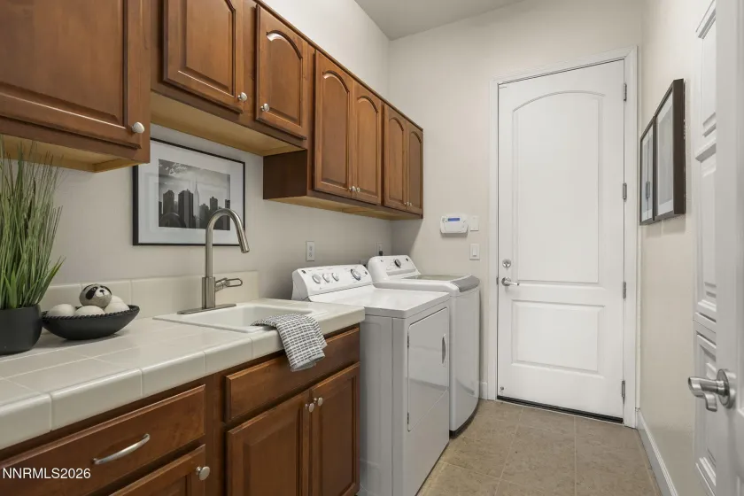 2610 Trail Rider, Reno, Nevada 89521, 4 Bedrooms Bedrooms, ,4 BathroomsBathrooms,Residential,Residential,Trail Rider,260000968