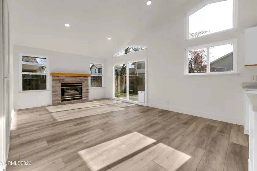 968 Railborne, Sparks, Nevada 89434, 3 Bedrooms Bedrooms, ,2 BathroomsBathrooms,Residential,Residential,Railborne,260000972