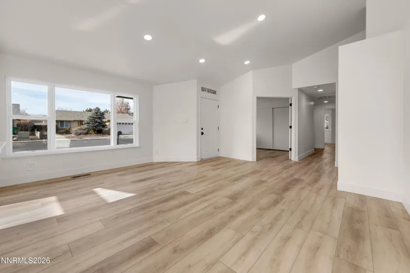 968 Railborne, Sparks, Nevada 89434, 3 Bedrooms Bedrooms, ,2 BathroomsBathrooms,Residential,Residential,Railborne,260000972