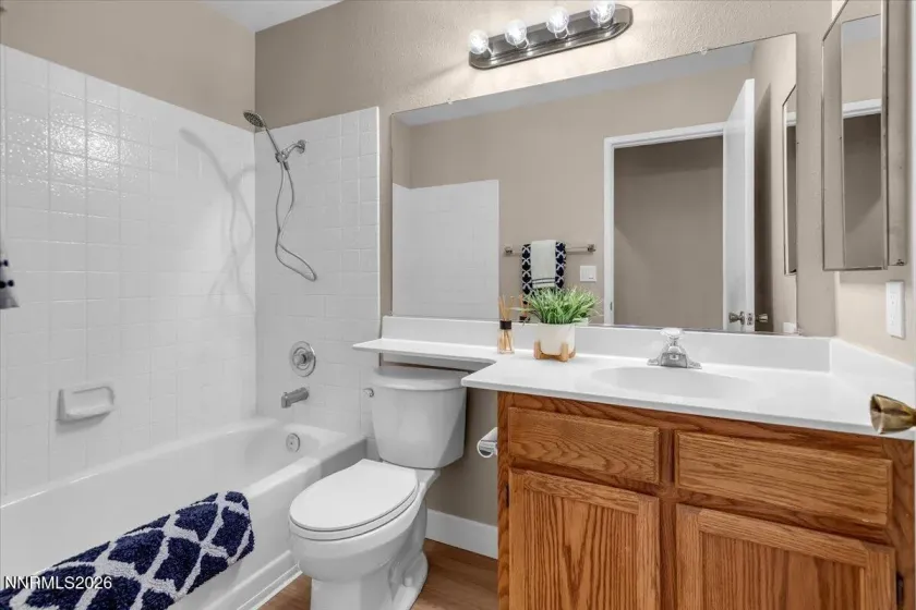 1658 Bluehaven, Sparks, Nevada 89434, 3 Bedrooms Bedrooms, ,2 BathroomsBathrooms,Residential,Residential,Bluehaven,260000974